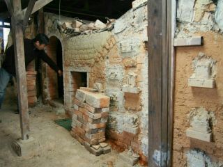 登り窯です。ご希望があれば当日ご案内致します。