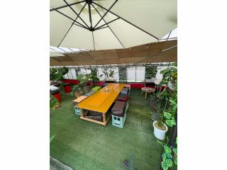 8名まで座れます。