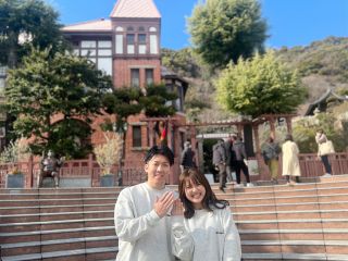 異人館のお洒落スポットで記念写真