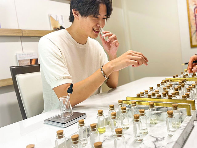 �y�����̗���z�A��W�O��ނ̍����̌�����k���Ȃ���D���ȍ�����P�O��ޒ��I�т܂��B