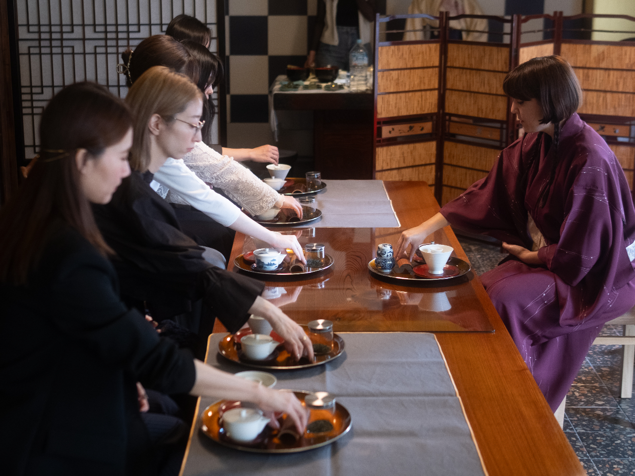 [NVbvł͎HɈڂOɁAzXg̈Ǝ菇𒚔Jɐ܂̂ŁASłSłB