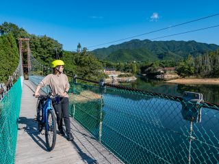 みかえり橋(津風呂湖)