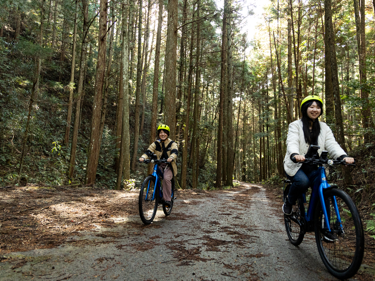 ����x�o�R���܂ł̓��̂�