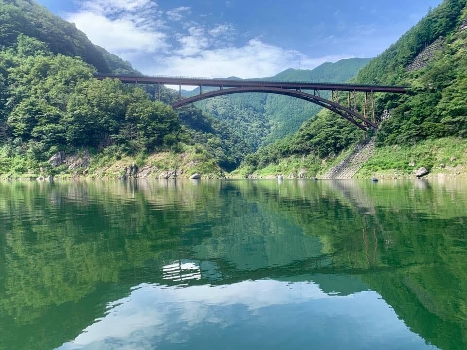 秩父さくら湖の周辺は風光明媚なビューポイントが幾つもあります!その日の風向きでガイドが安全かつ適切なコースを選択しますのでご安心ください!