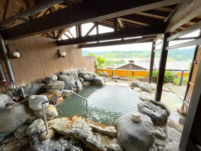 女子小中学生温泉盗撮画像