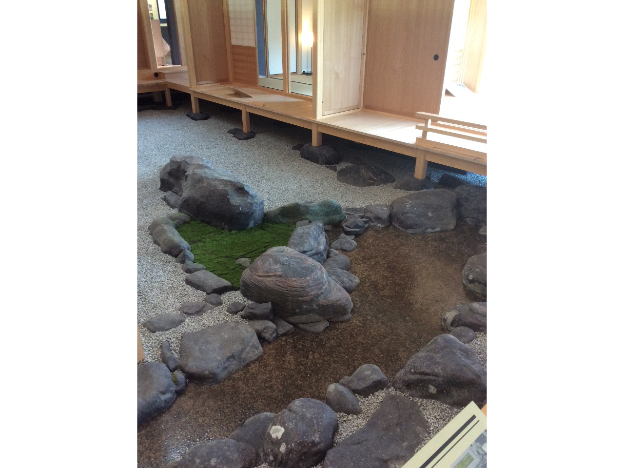 قł̒qٌČẄpi6ڂƓ\}jB