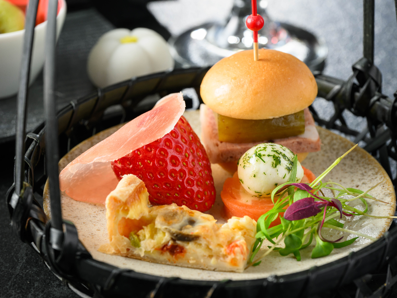 "�Ós�؁i���Ƃ��j"�A�t�^�k�[���e�B�[�@���C���[�W