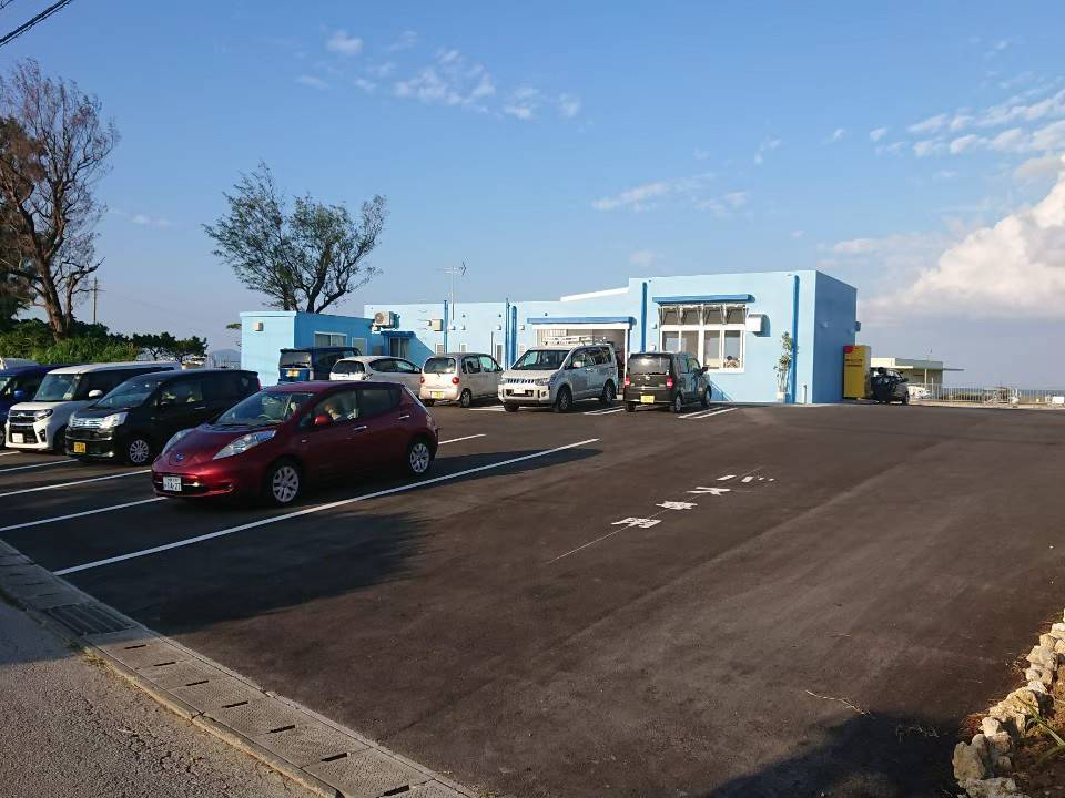 広々大型駐車場完備♪大型バスも可能です♪尚、おむつ変えシートも完備♪