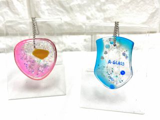 シリコンモールドを使ったレジンキーホルダーが作れます♪