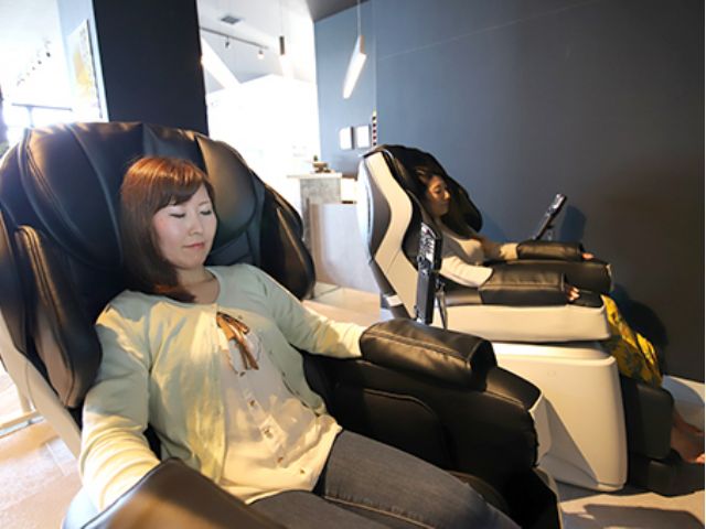 有料マッサージチェア2機もご用意