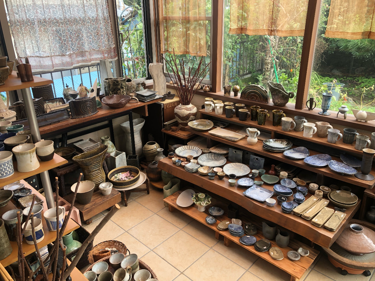 �A�b�g�z�[���ȕ��͋C�̒��œ��|�Z�p����b���炵������Ƃ��`�����܂��B�搶�E���k�̘g�𒴂��āA�f�G�Ȓ��ԂƂ��Ď��Ԃ��y����ł������������Ǝv���Ă��܂��B