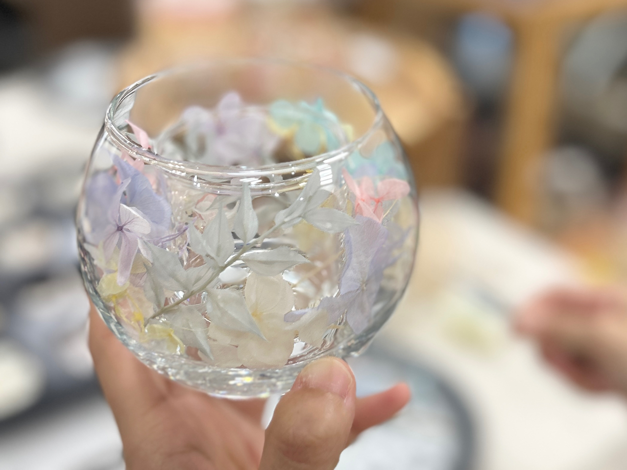 ジェルボタニカルキャンドル作り体験 】透明感と気泡が可愛い