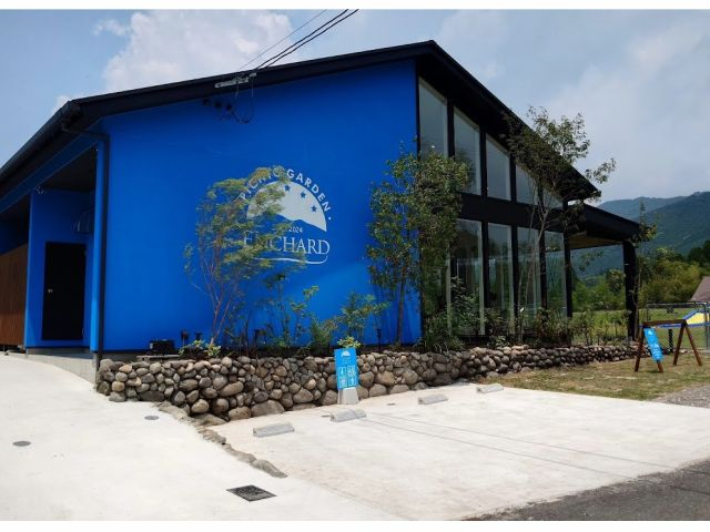 �ʕ����̑O�Ɉ�x�u�s�N�j�b�N�ް��݃G���`���\�h�v�̃J�t�F�ɂĂ��ē�������܂��BGoogle�ȂǂŒT���ꍇ�́u�G���`���\�h�J�t�F�v�Ō������Ă��������B