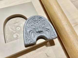 ミニ鬼瓦づくり 350円