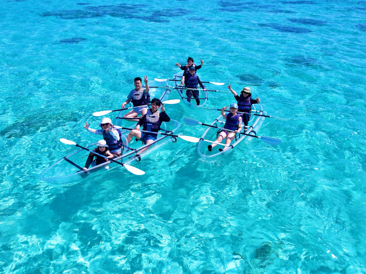 最高の思い出を、友達やご家族みんなで作れるアクティビティのクリアカヤック♪