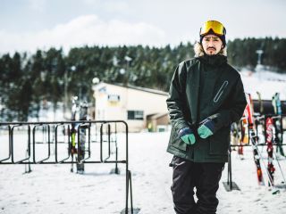 手ぶらでラクラク!スノーボードレンタル