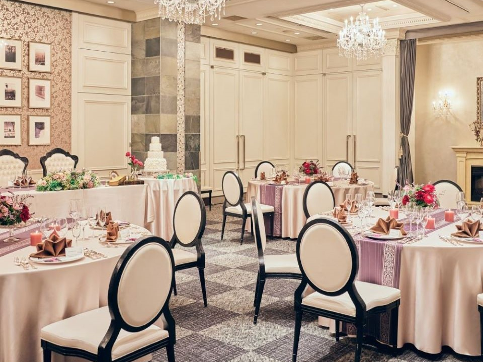 JAZZ�̐����t�𒮂��Ȃ���������Ƃ��H�������y���݂��������܂��i2�K�̃o���P�b�g�z�[�����\�[���ł̂��H���ƂȂ�܂��j�B