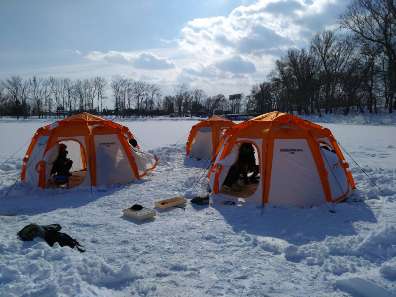 札幌近郊！】茨戸川で氷上わかさぎ釣り体験！～札幌駅からの送迎