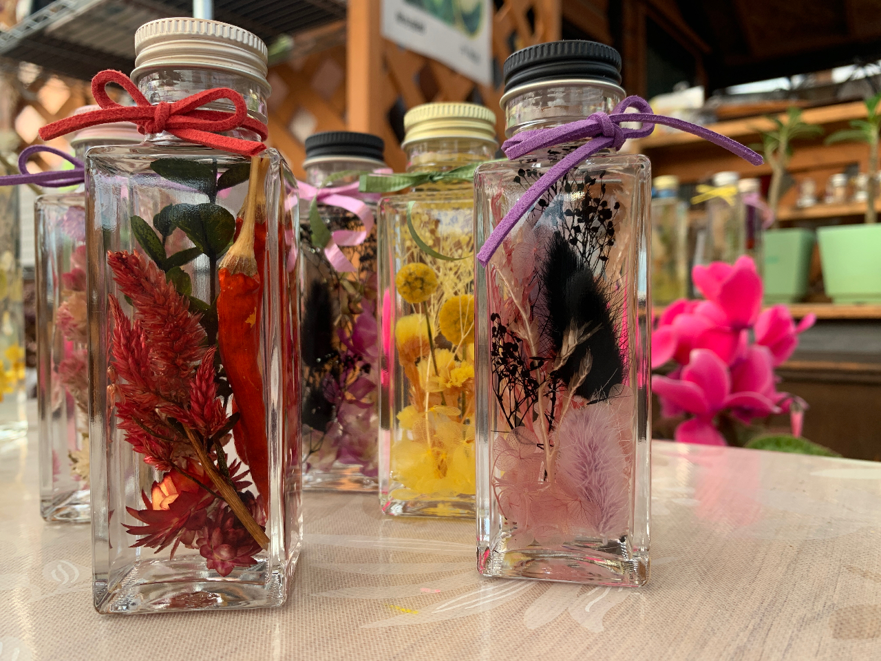 【北海道・東神楽町】花のまちで楽しむ魅惑のハーバリウム製作体験♪《小サイズ1本》