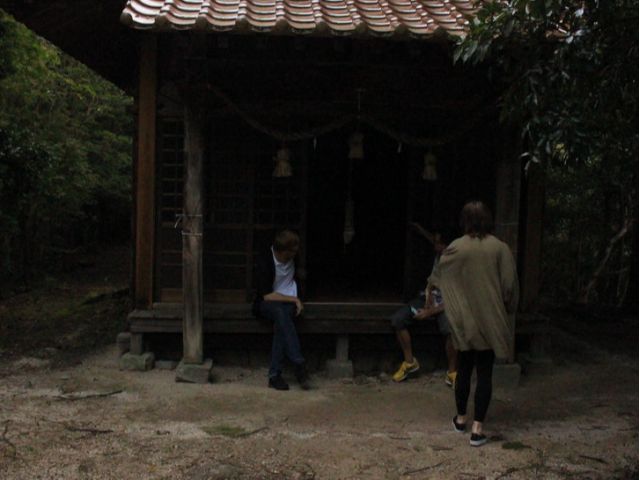 400段以上の階段を登って訪れた龍岩神社