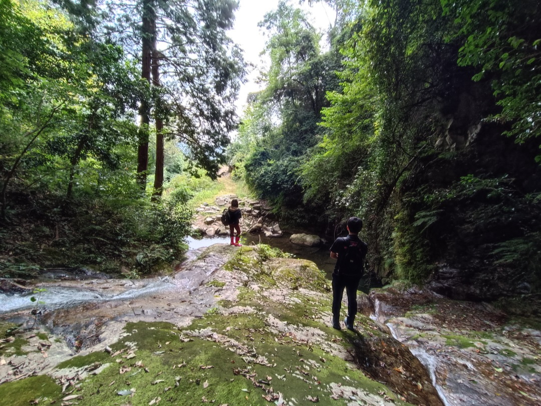 門谷川で滝巡り