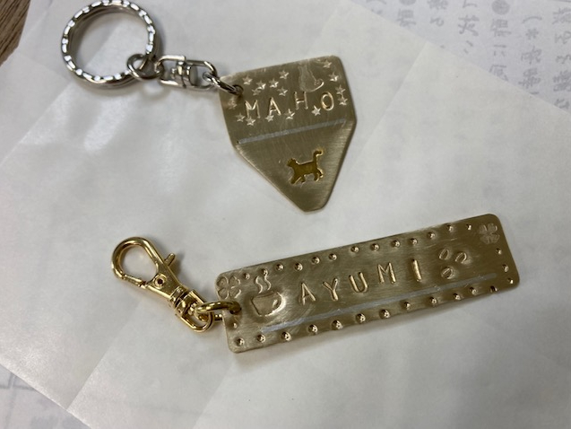 金槌を持つ力が弱い方向けに、サイズの小さい刻印もご準備しています。是非様々な刻印をお楽しみ下さい。