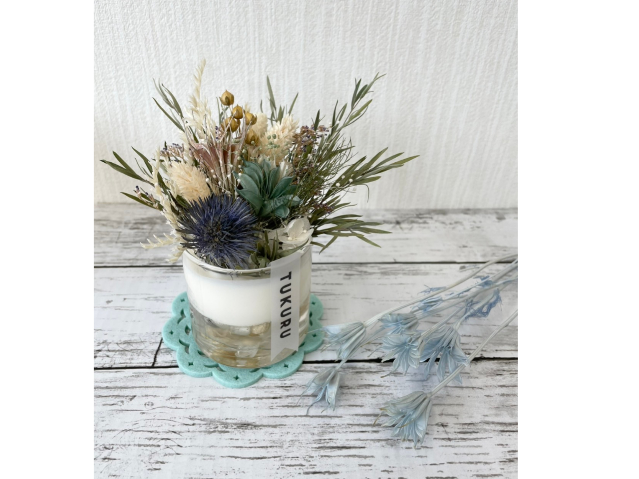 zCg̃bNXƁAF̂ԂŁAi`Ղ̗DAW