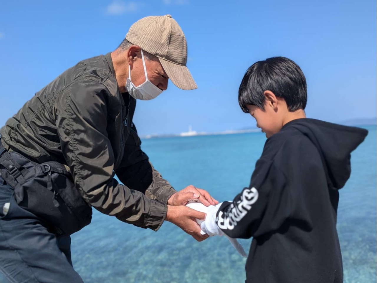 �h�L�h�L�̔������I