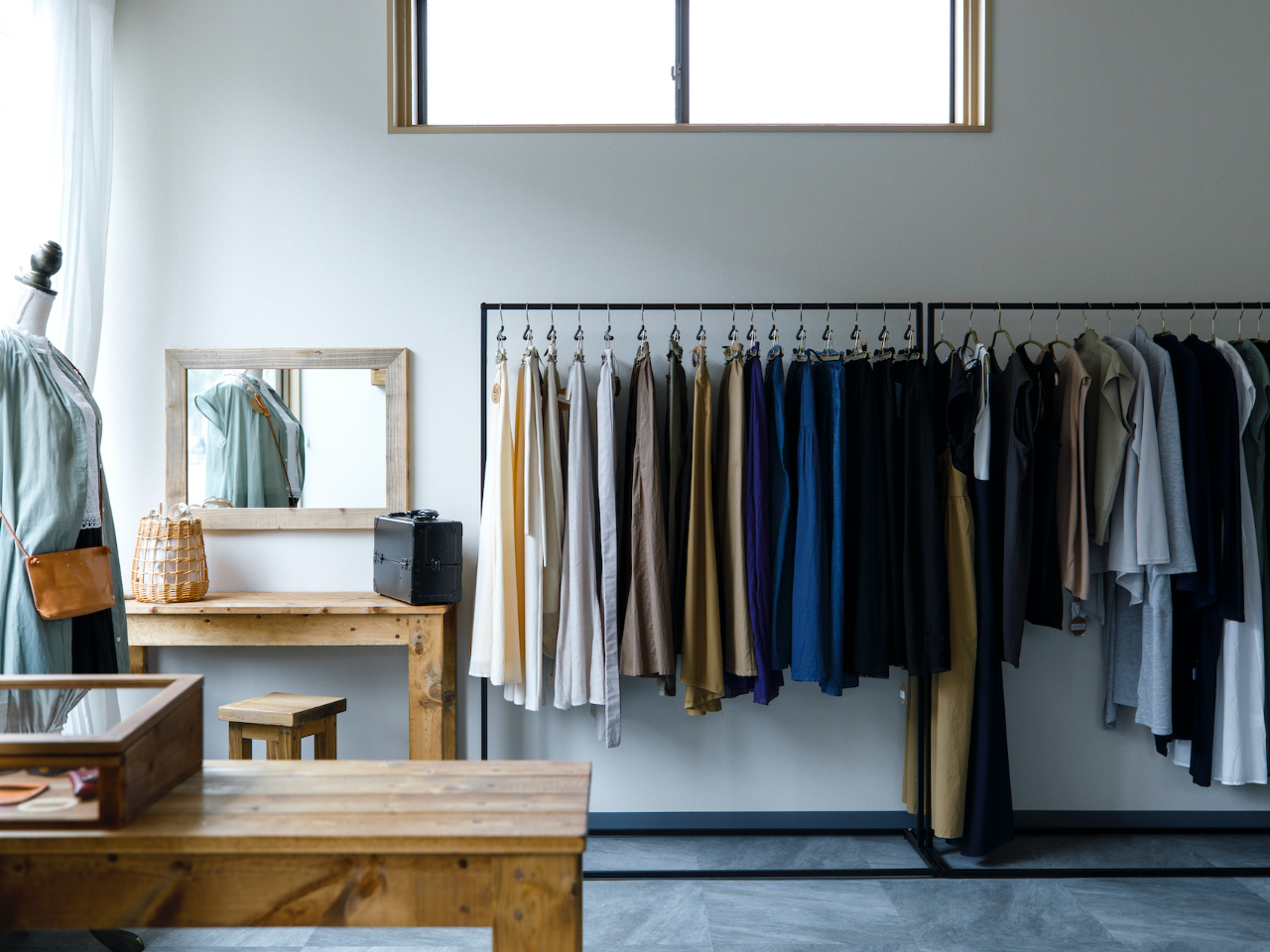 1人1人に似合う色のコーディネートから、自分らしさをグッと引き出します♪