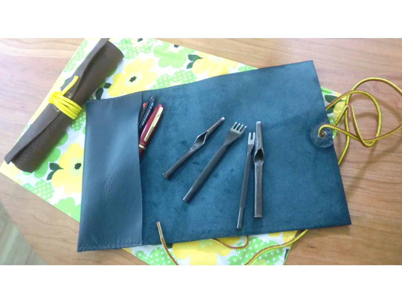 v׍H̓ƃyꂽƂBd؂肪قȂ܂B̂悤Ȏd؂o܂BpŕύXł܂B