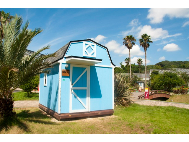  �G�{�ɏo�Ă���悤�ȃJ���t���ŉ����K���[�W�ɏh��