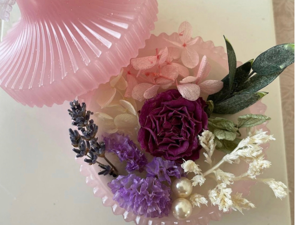 ¥3,500  ◎小物入れアロマサシェ◎ 小物入れの色は何種類もありますのでお好きな色を選んでください。切り株型も選べます。