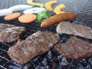 100%国産肉で安心安全。5人前で1.5Kgのボリューム!