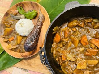 自然とカレーのハーモニー、絶品のひととき。