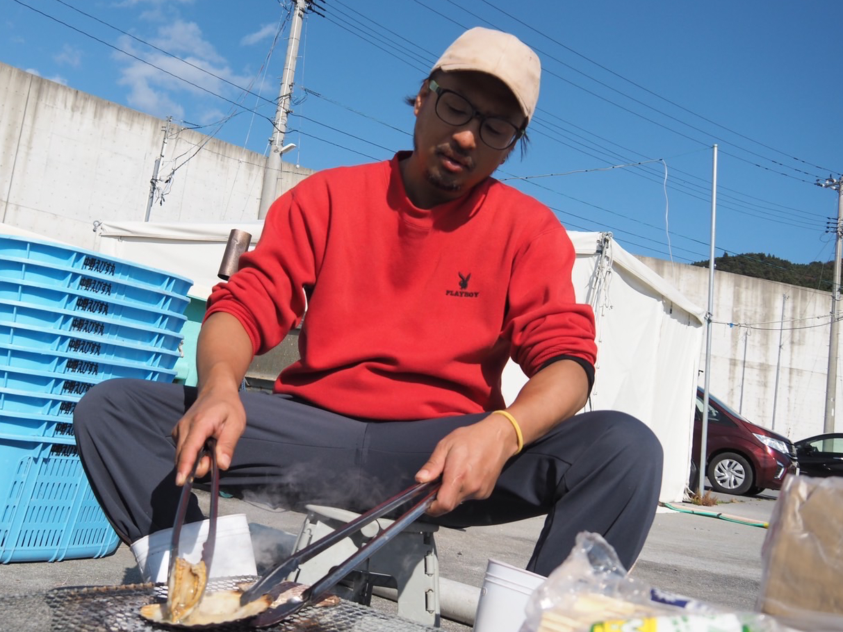 ނ肪Ilӂō̂ꂽăz^ewȀŏĂĐHׂ邱ƂłႢ܂I