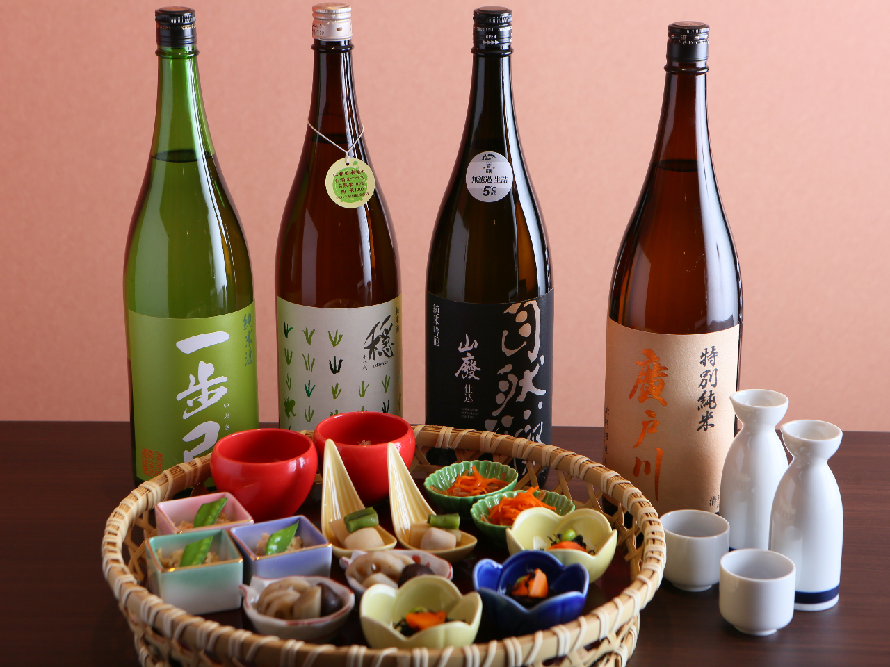 よろしければ、日本酒と...  (注:メニューに含まれておりません)