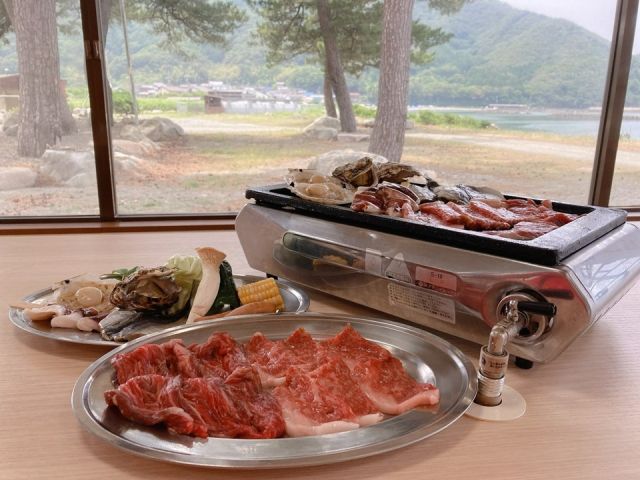 雨の日もOK!海鮮BBQが楽しめます。
