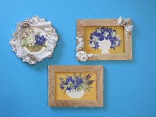 お花は季節によって変わります。小さな額の中にアレンジを楽しみましょう!初めての方でも楽しくできますよ!