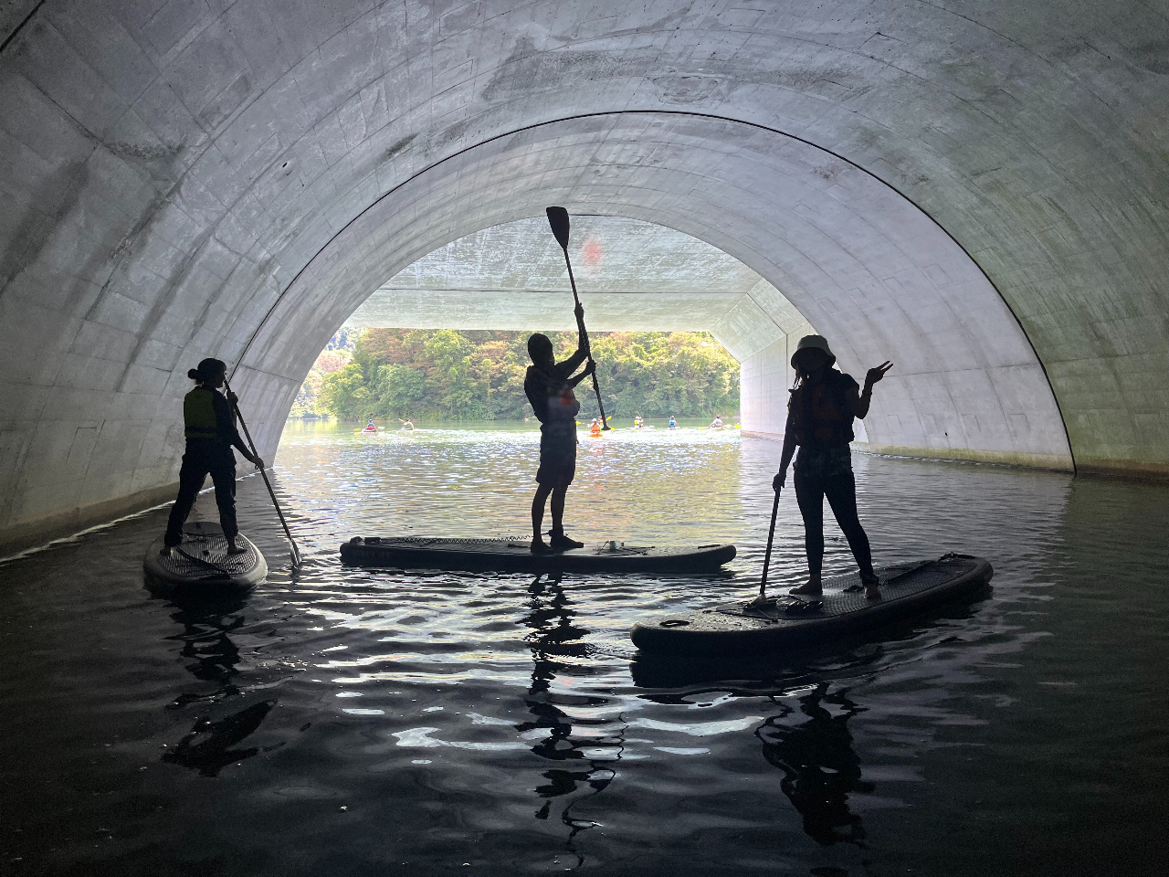 �C���X�^�f���@����g���l��