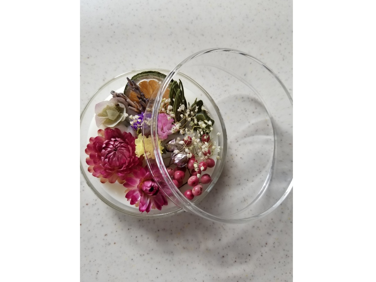 ガラスのシャーレでもお作りいただけます♪(ガラスシャーレ代別途500円必要になります)