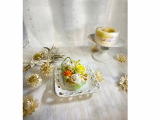 生徒様作品です 薔薇は樹脂薔薇を使ってます