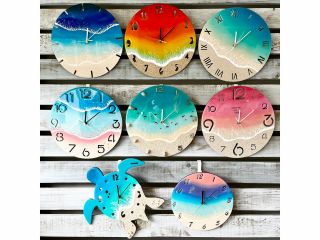 水の様な透明感で固まるエポキシレジンアート!海の壁掛け時計!あなただけのオリジナルな沖縄の海を!(海の色は一例になります)