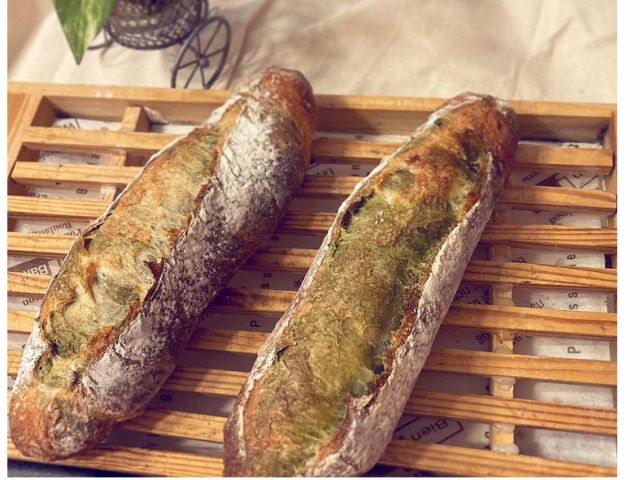 ハードパンの体験コースではこちらのマーブルフィセルを作っていただきます