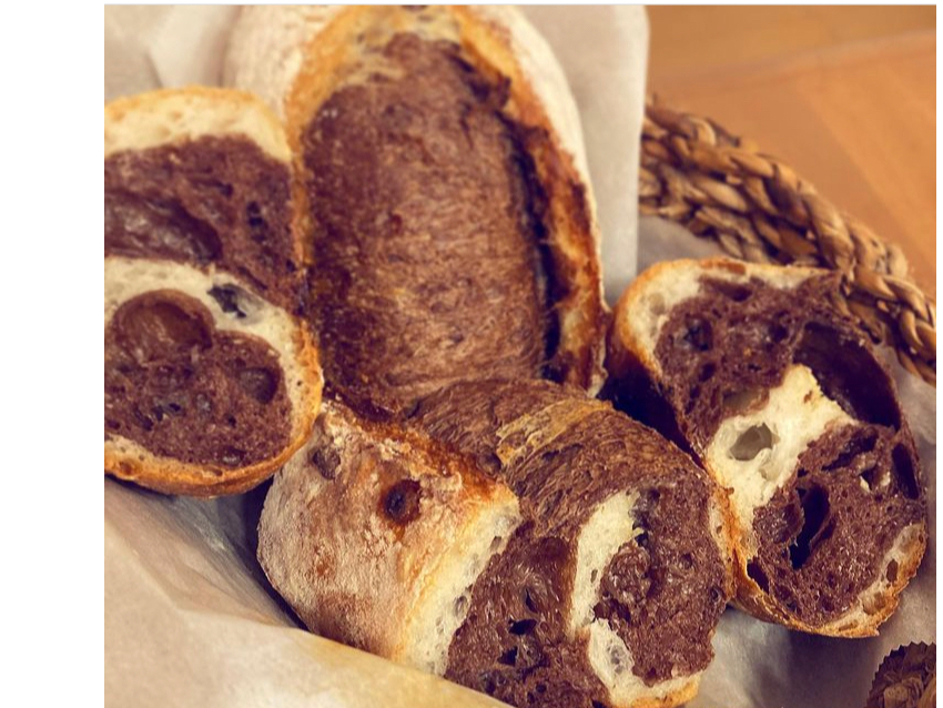 ハードパンの体験コースではこちらのマーブルフィセルを作っていただきます