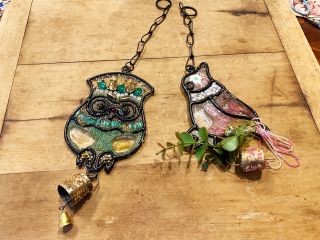 ふくろうかインコを選べます。