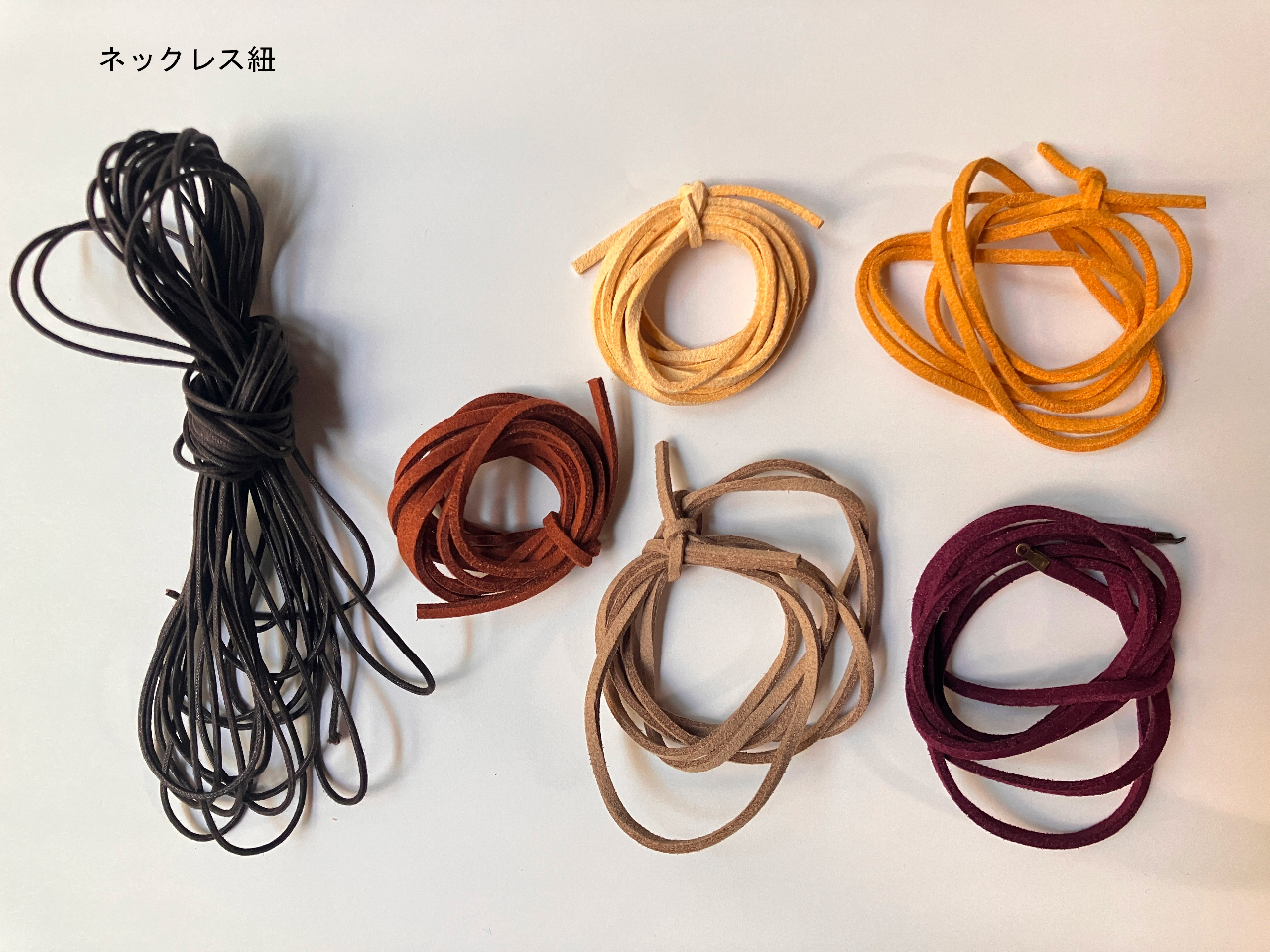 lbNX̕RA`F[pӂ܂Bʓrp܂B