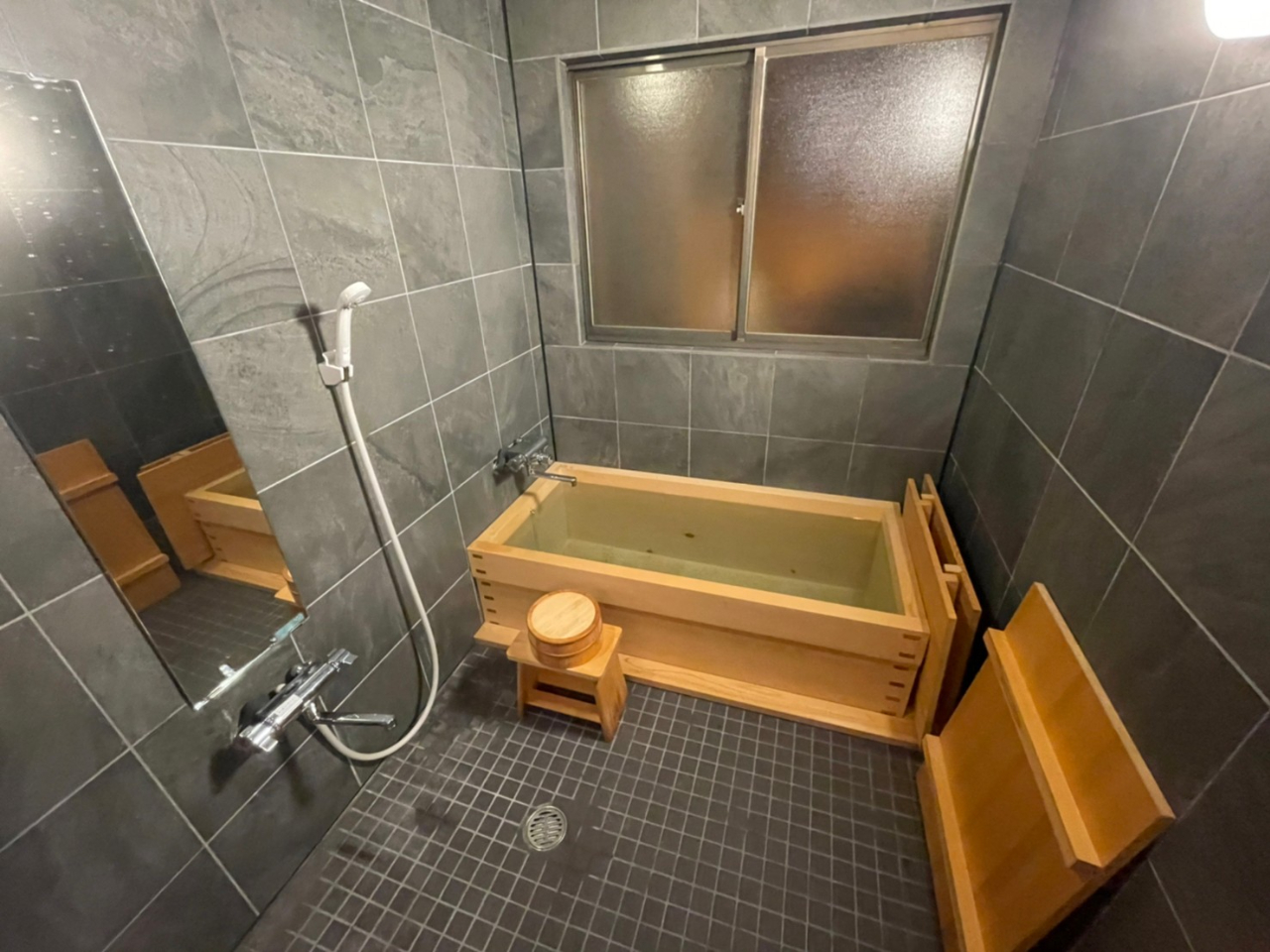 総ひのき風呂 想庵