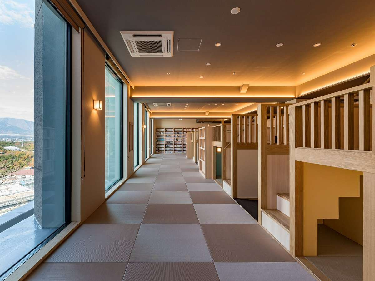 yx[z350u̍LXƂN[[VXy[XpӁBɂȂċx߂Xy[X2,500̃R~bNlXȃW̏Ђ܂B