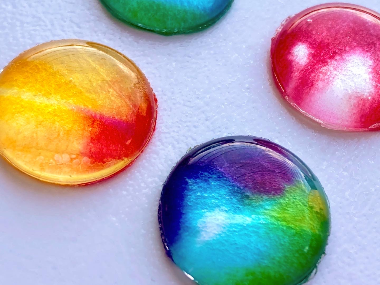 yߊpFJ{V{^z߂áAyYƂăv[gBƂłANtgȂǂły݂