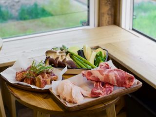 山梨県産の新鮮な食材を中心としたBBQセット(一例)